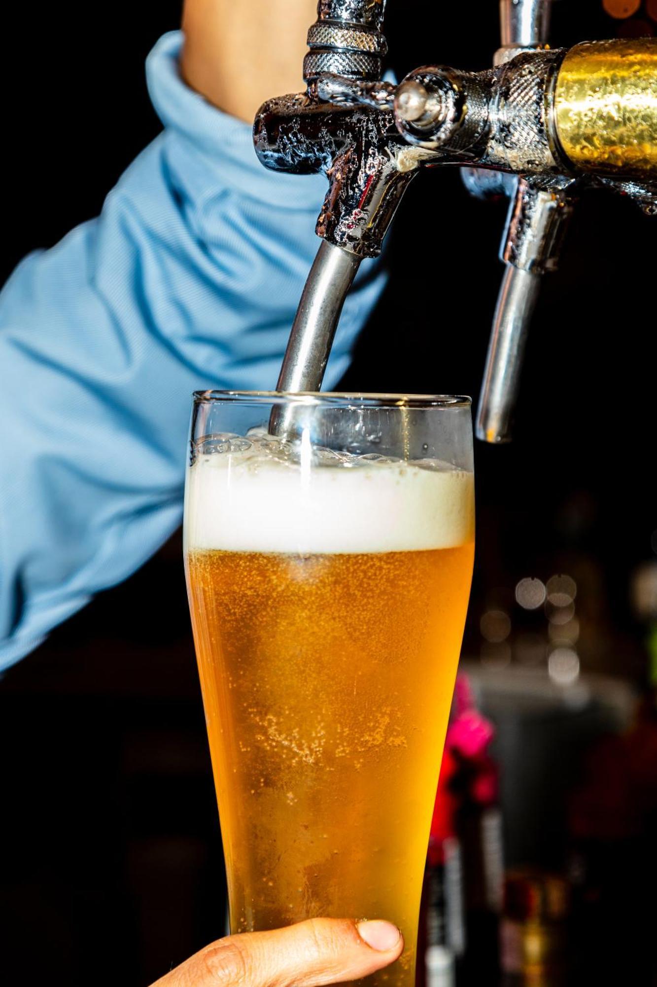 Sonesta Hotel Bogota Exterior photo Beer being dispensed from a tap